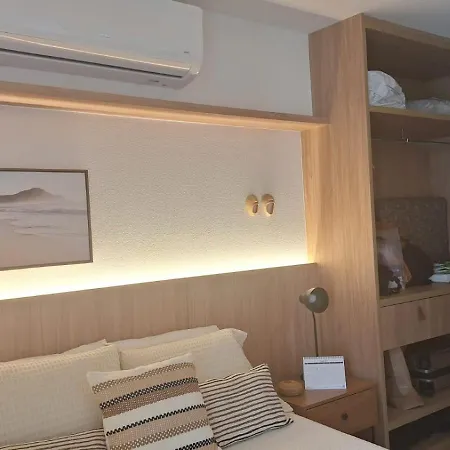 Skylux 906 - Studio-3